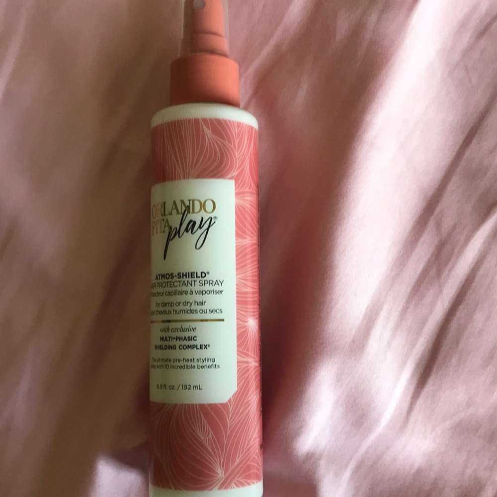 Hair protectant spray